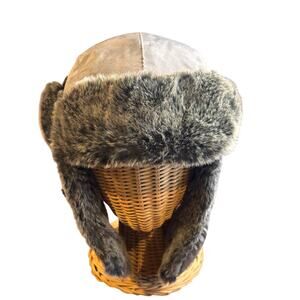 Eddie Bauer Faux Fur Trapper Aviator Winter Hat Gray L/XL with Ear Flaps